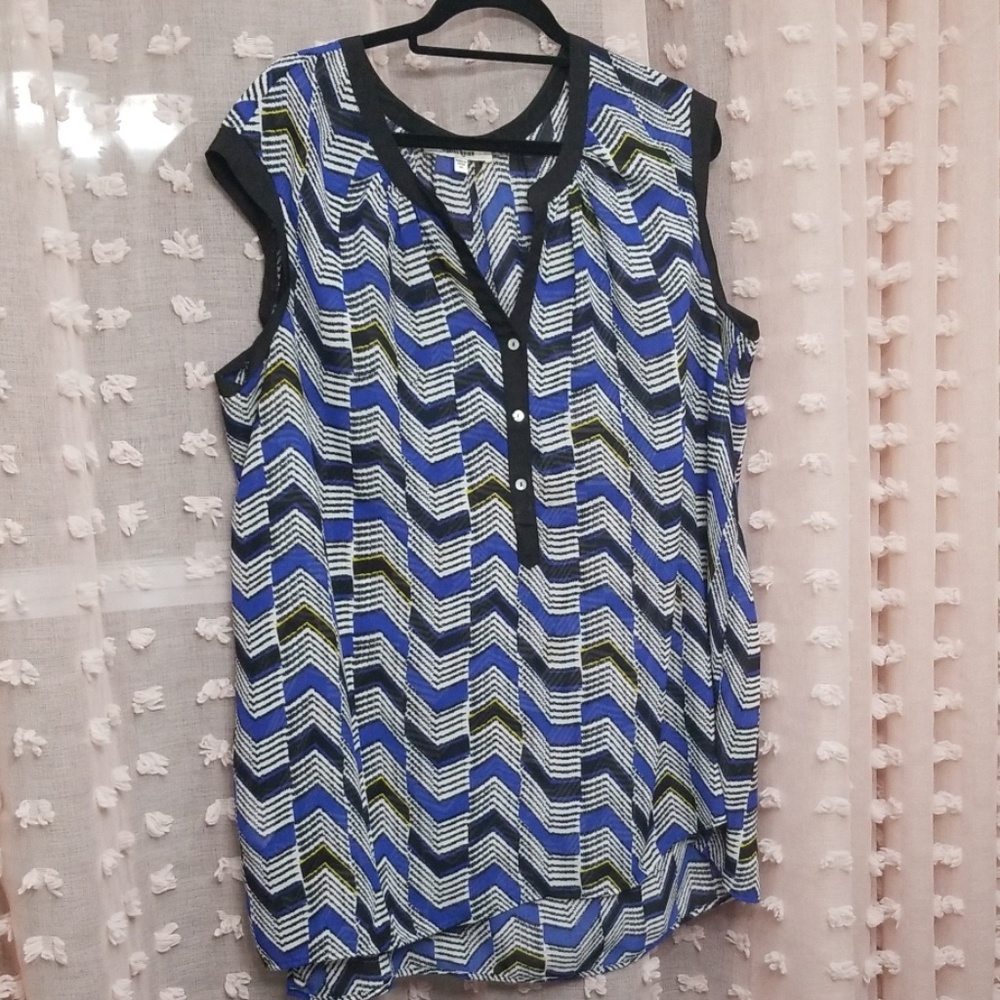 Patterned blouse